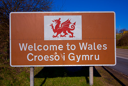Welcome to Wales road sign