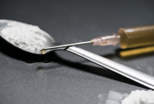 Needle and spoon